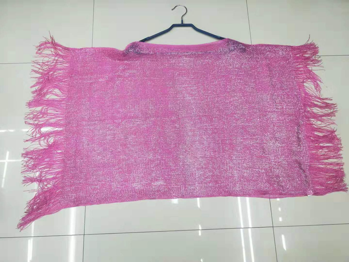 Flat shawl