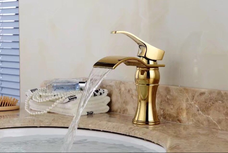Gold-plated copper faucet thumbnail