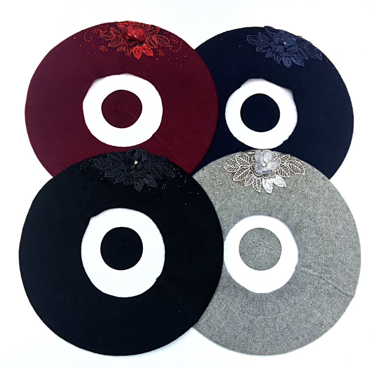 New Year's hot New Year's hand-knitted fashionable beret made of sheepskin, warm, comfortable and versatile professional hat for women in winter Specification image