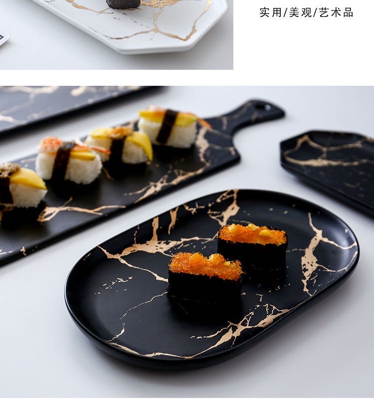 A modern and fashionable Nordic-style marble-patterned gold matte handled pastry pizza plate detail image 5