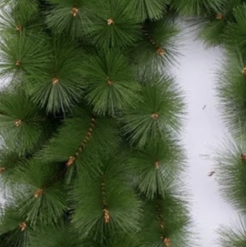 Yiyang Christmas Craft: 100 pieces of 2.7-meter-long pine needle rattan Application Scenario