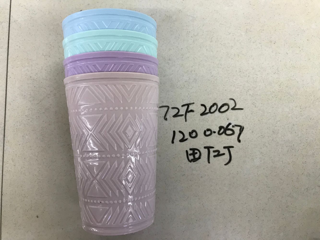 72F2002 plastic suit juice cups