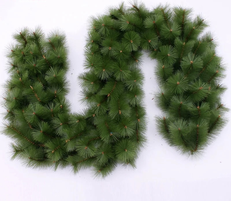 Yiyang Christmas Craft: 100 pieces of 2.7-meter-long pine needle rattan