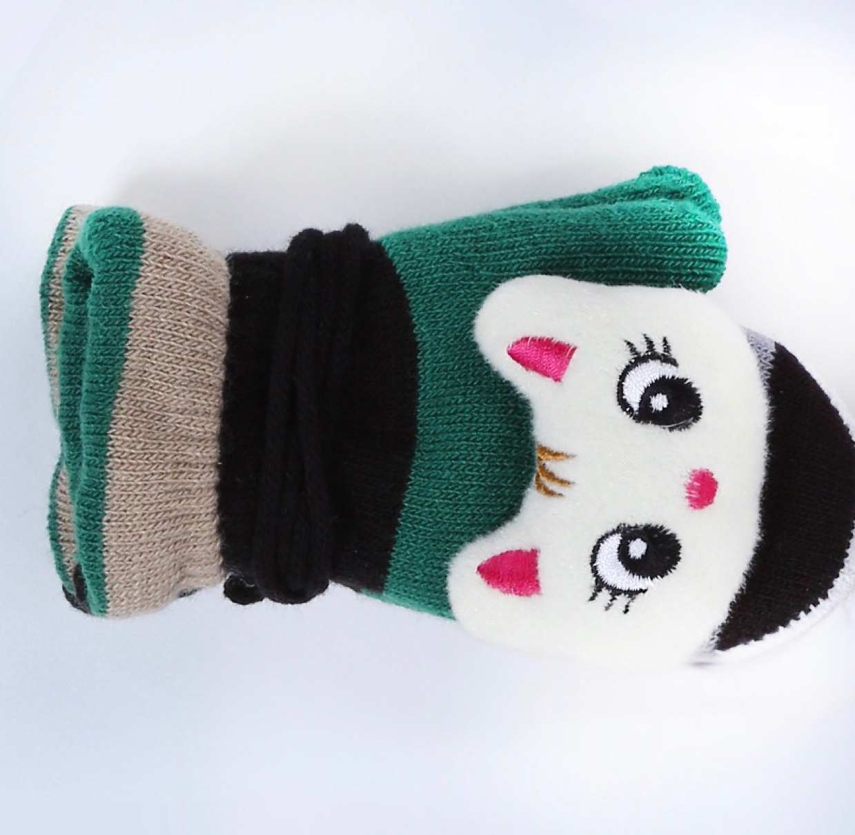 Creative cartoon baby bags, children's necklaces, finger-hugging gloves, cute finger-hugging baby gloves, factory direct sales in winter Item Picture