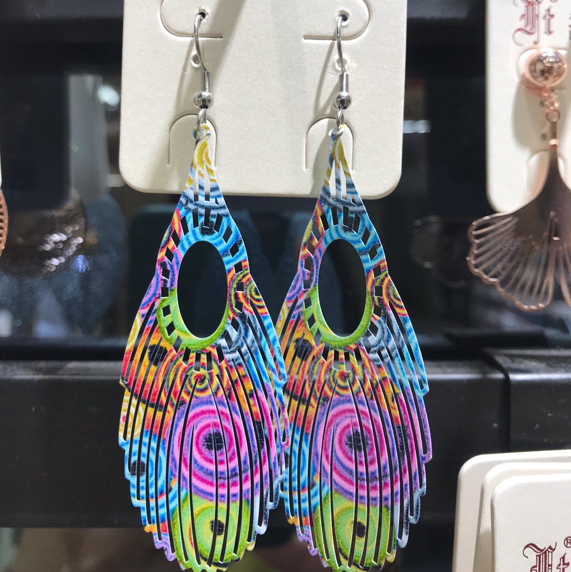 European and American fashion earrings simple retro print thumbnail