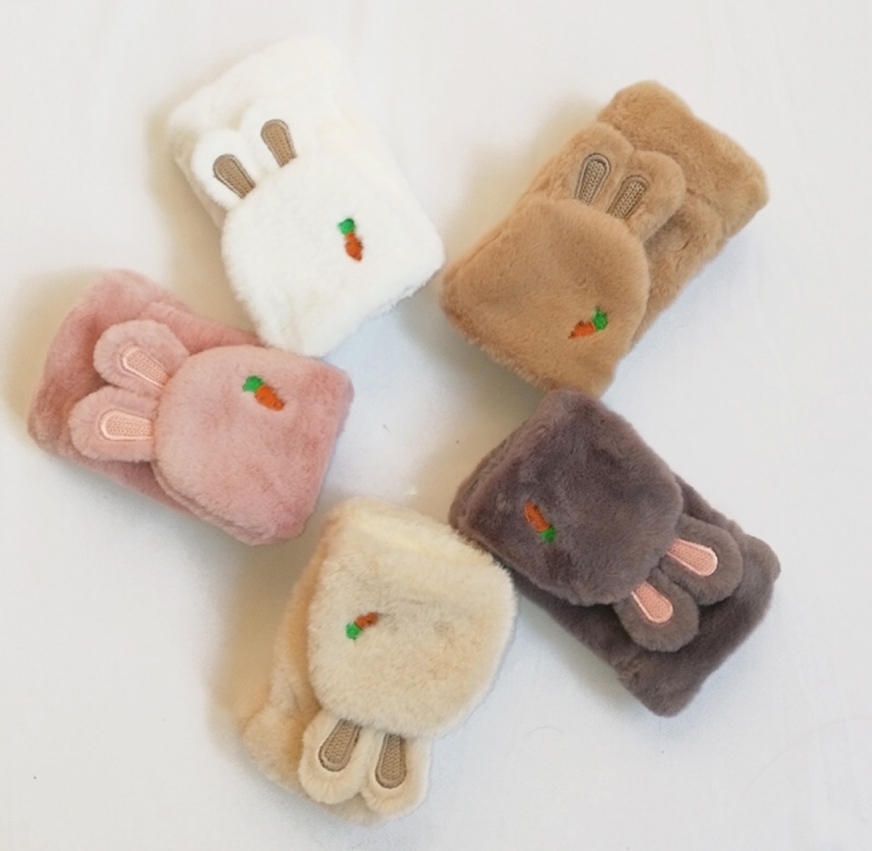 Korean version radish rabbit gloves for girls in autumn and winter, thickened and warm flip cover, half-finger cute rabbit ears, student cold-proof soft girl fleece gloves details Picture