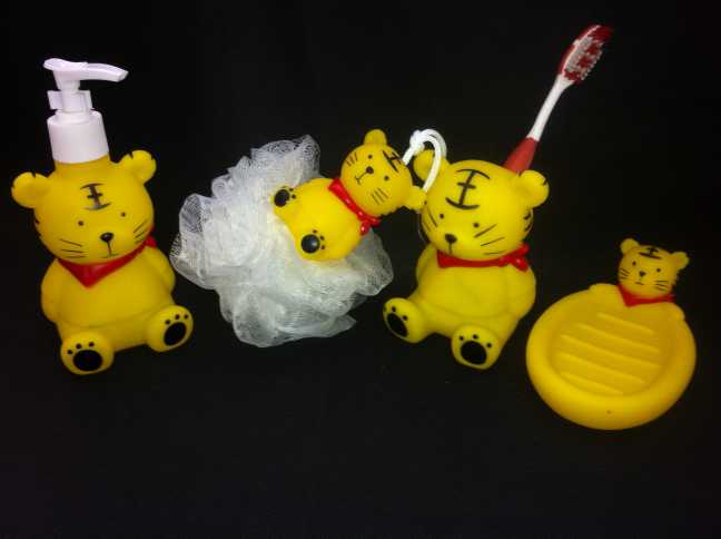 Bathroom four-piece tiger set thumbnail