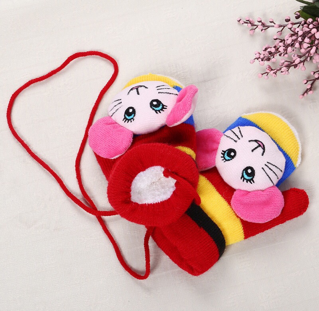 Creative cartoon baby bags, children's necklaces, finger-hugging gloves, cute finger-hugging baby gloves, factory direct sales in winter undefined