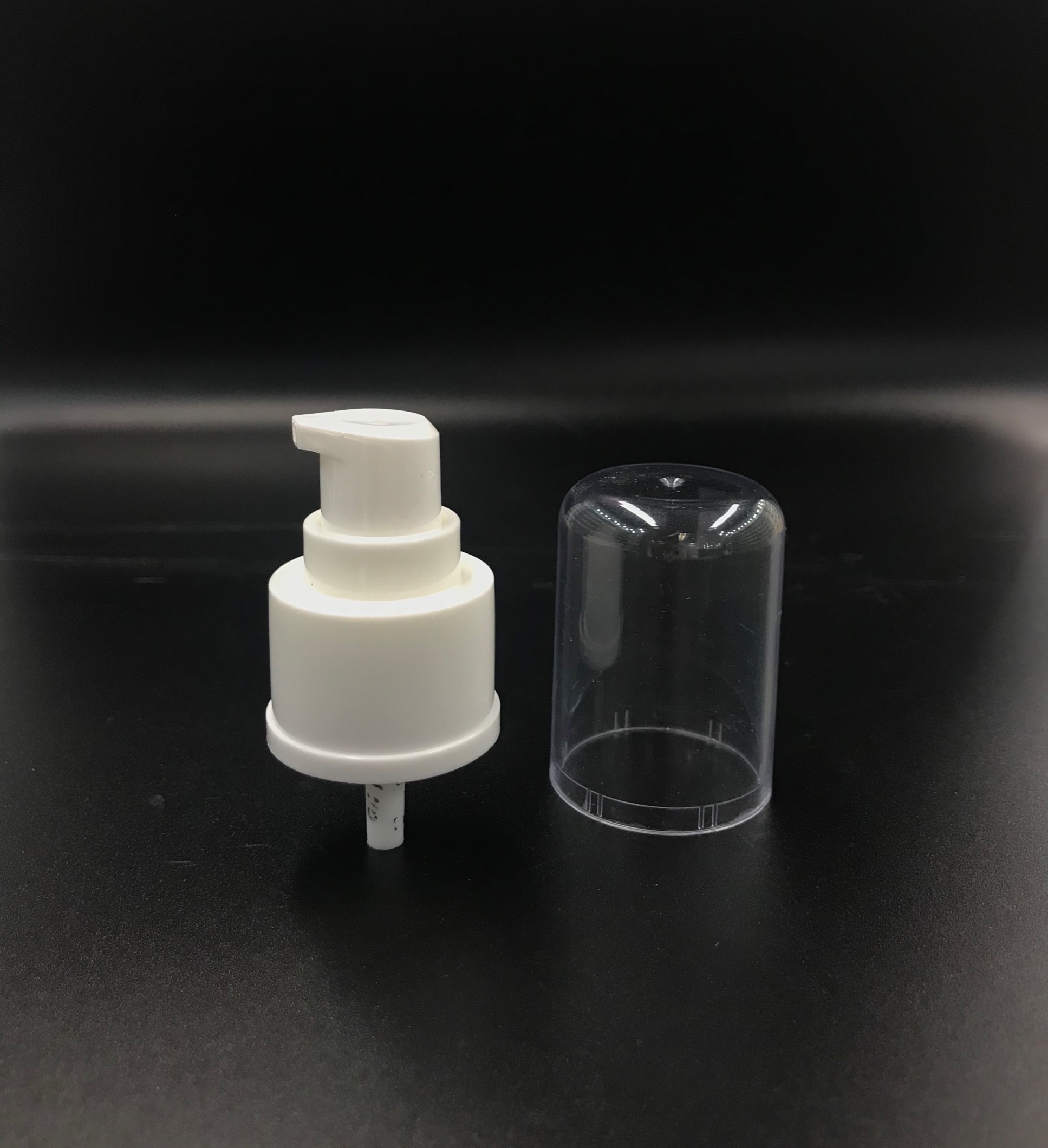 24-C  24mm粉泵 乳液泵 光面 AS塑料大罩