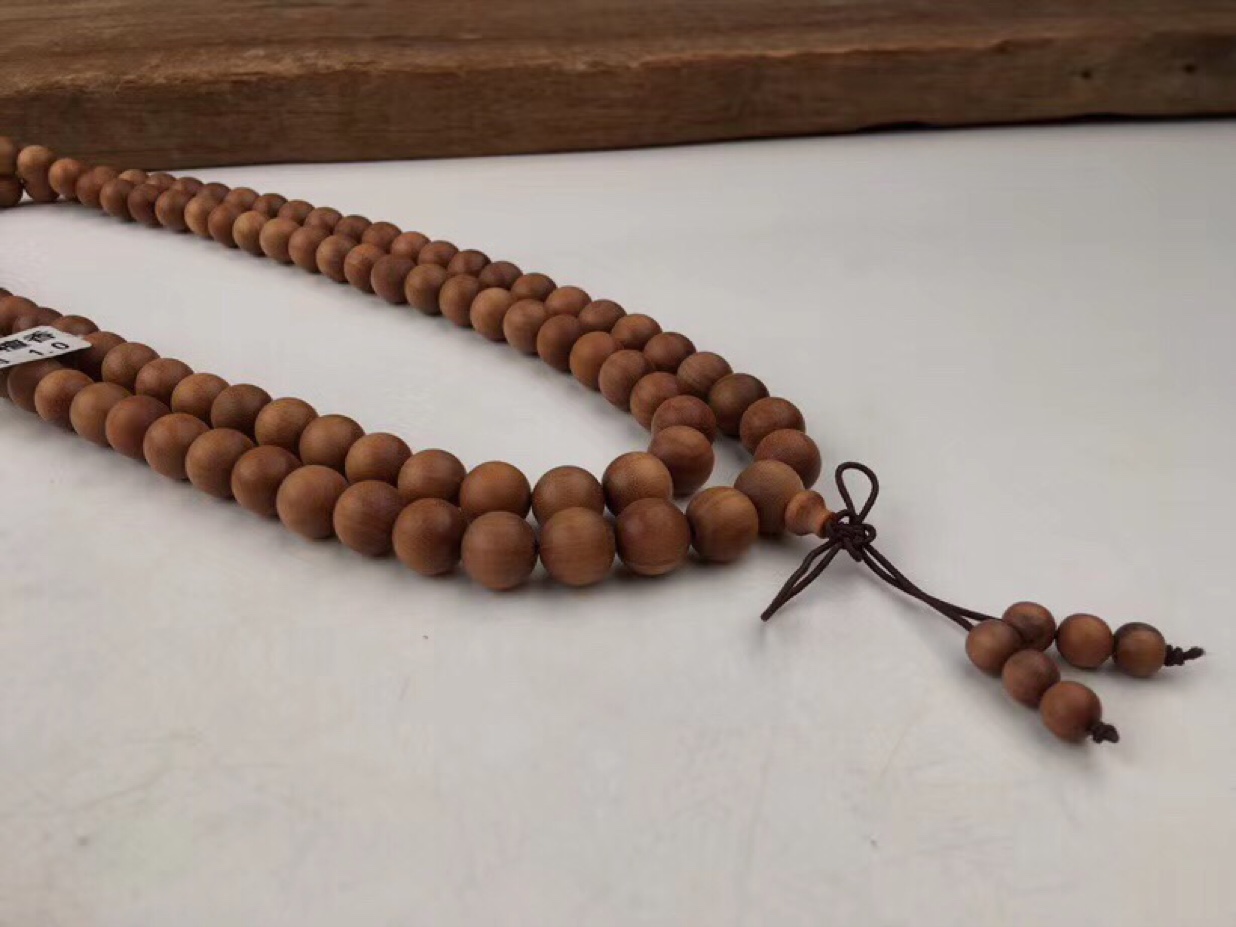 "Wu Mei" : (Premium) Indian Sandalwood Black Meat 1.0 (108 pieces)/Black Meat 1.0 (19 pieces)! Both floating and sinking are in stock! [Bowing] Solemnly promise: No adulteration, no coloring, no high selling price, tenfold compensation for any fake! Item Picture