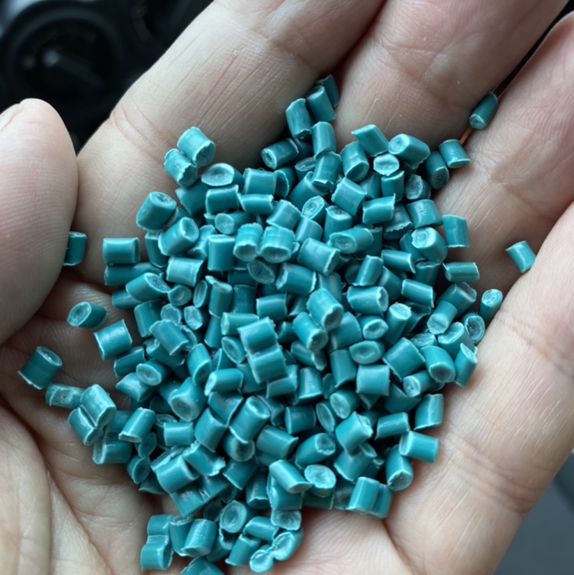 Lier Plastic describe pic - 5