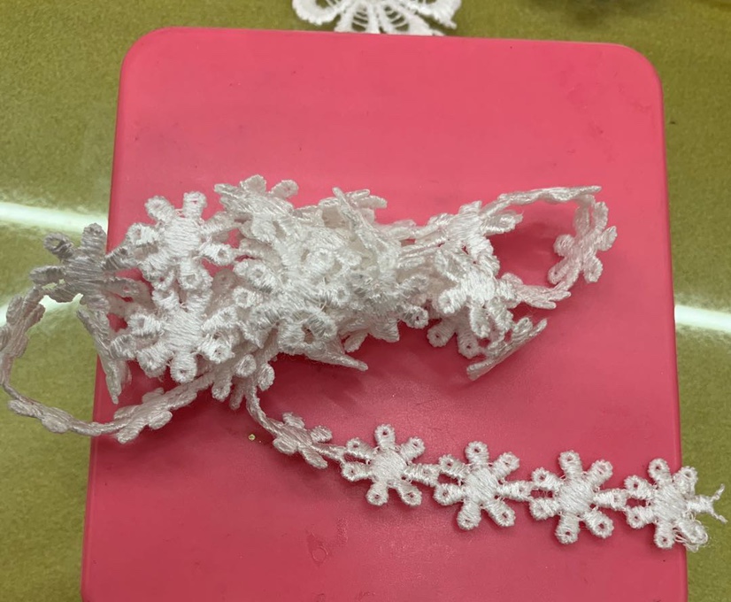 Water Soluble Small Flower Bar Code Lace Single Price Diy Cut Open Flower Lace Cut 0.1 Grams