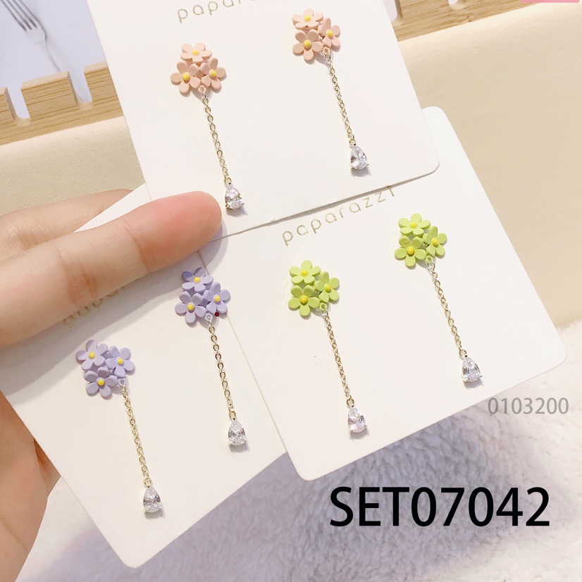 Silver pin fashion colorful flower earrings thumbnail