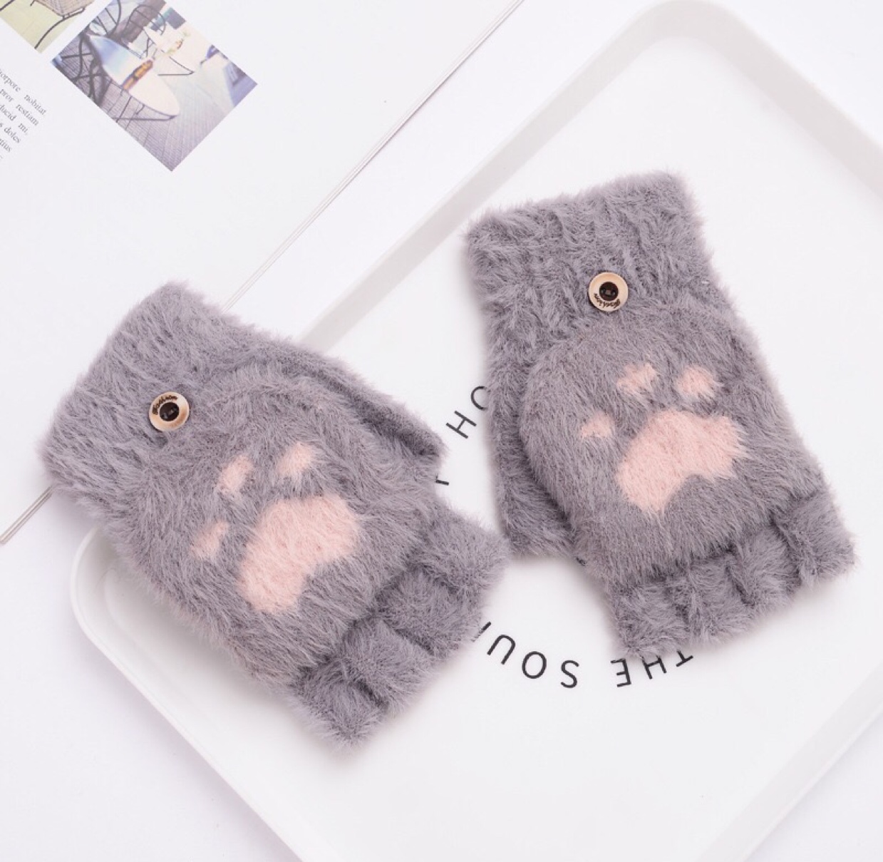 New style of gloves: Cute cat paw gloves for girls, winter flip cover, half-finger dual-purpose warmth, exposed fingers, thickened bear paw gloves for students undefined