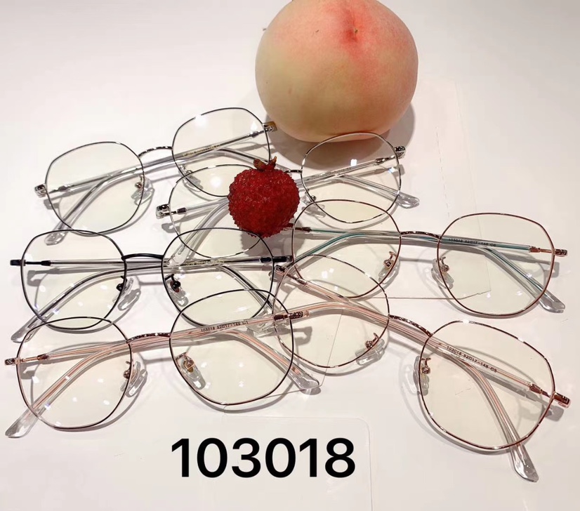 103018