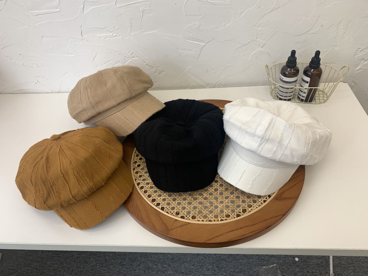 British Navy hat Korean version of a versatile beret woman spring and Autumn octagonal hat woman
