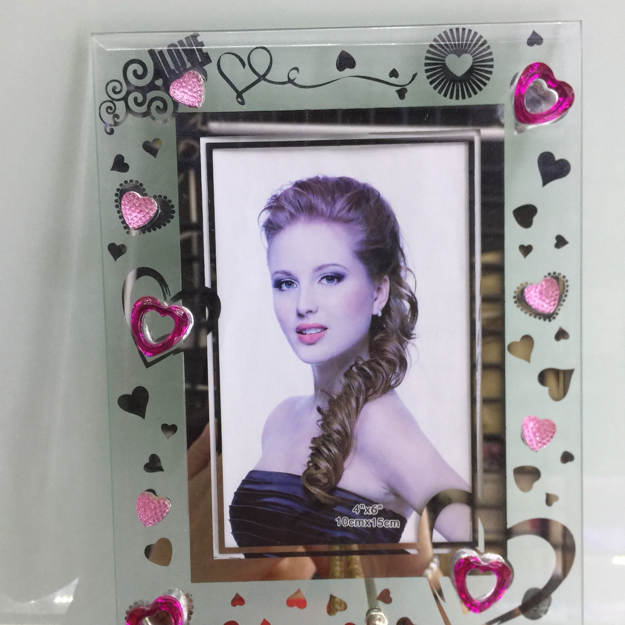 Clean the glass frame with beads -4 thumbnail