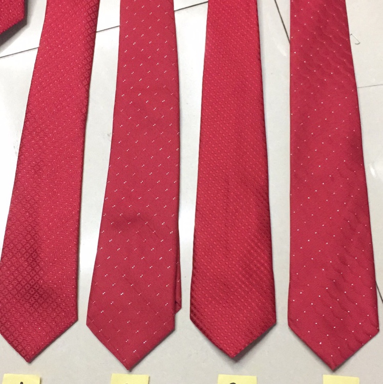 Red tie details Picture