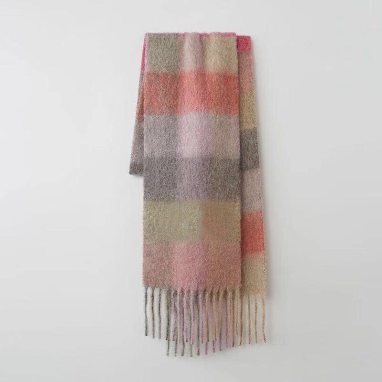 Autumn And Winter Brand Warm Shawl Women All Fashion Scarf Application Scenario
