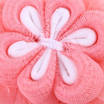 Two-Color Fashion Super Soft Bath Ball Bath Flower New Pendable Lace Edge Bath Ball Home Bath Supplies Application Scenario