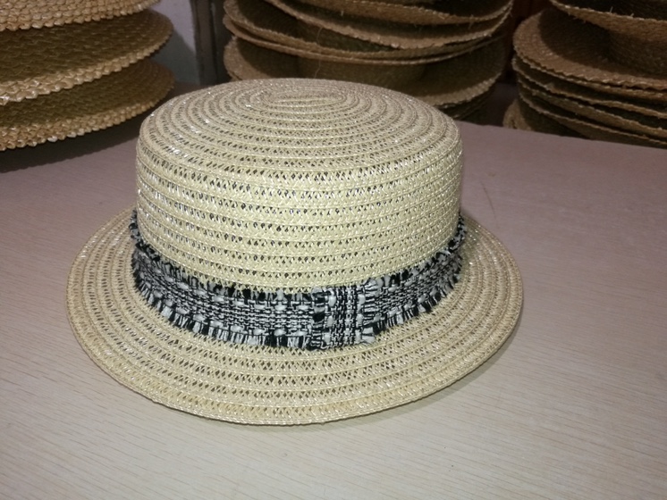 2020 New Korean lady straw Hat sun hat outdoor sun hat large brim beach hat casual basin hat 01 thumbnail