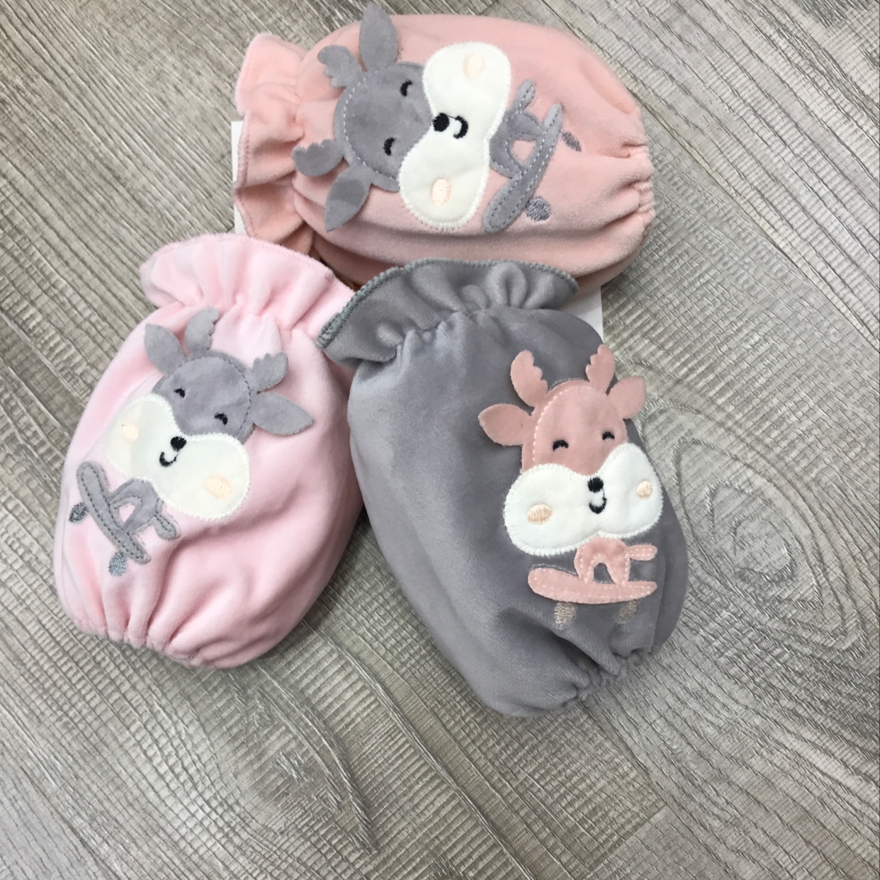 Baby skateboard deer embroidery sleeves Specification image