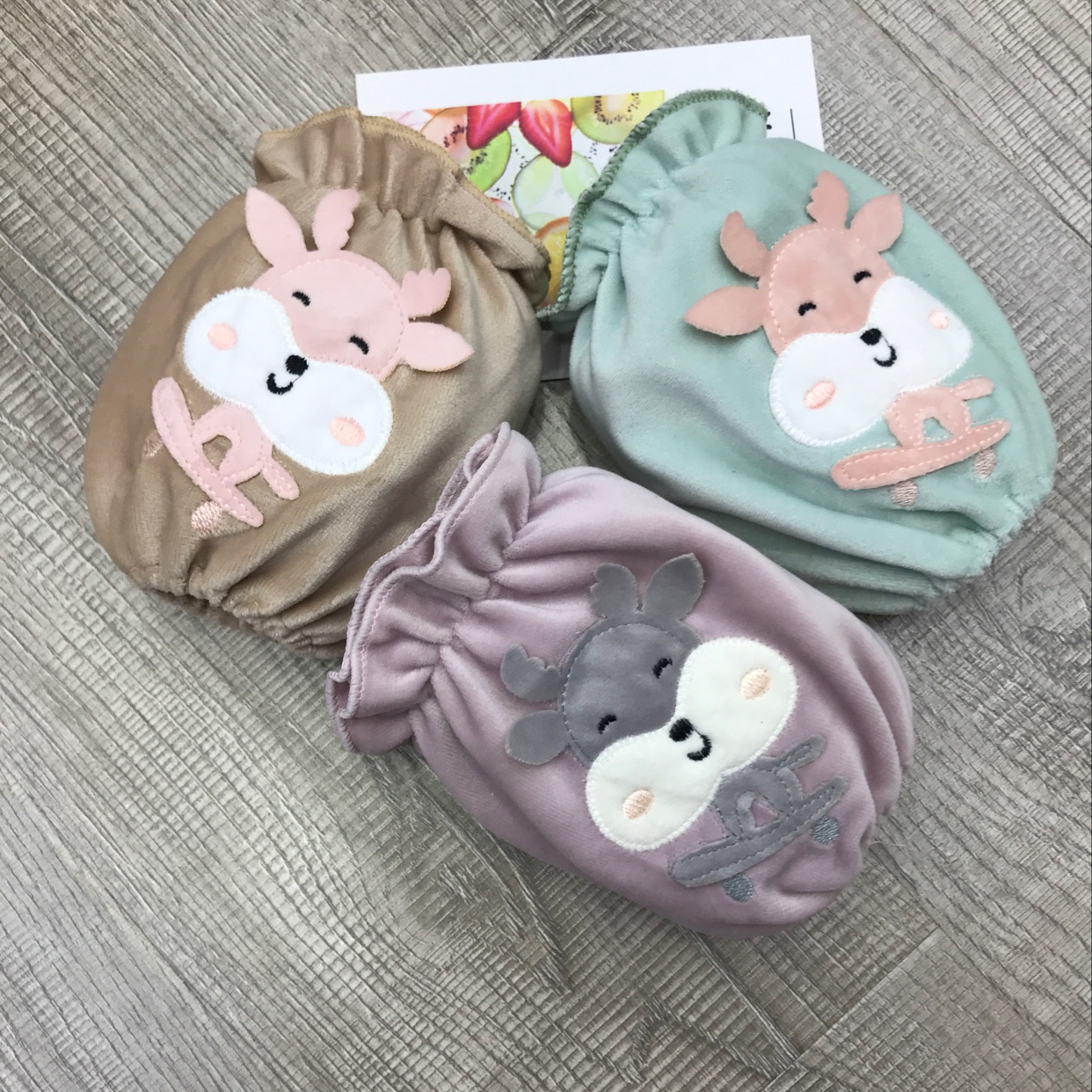 Baby skateboard deer embroidery sleeves details Picture