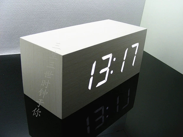 创意LED木头钟礼品电子钟夜光学生数字时钟声控温度台钟静音闹钟详情图3