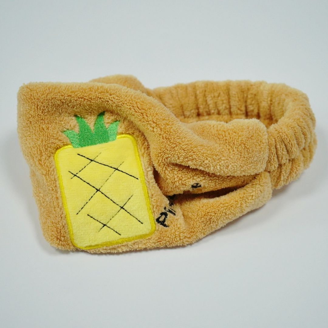 Yuhan Accessories' new Korean-style cute embroidered pineapple face wash and hair tie, makeup and mask hair tie