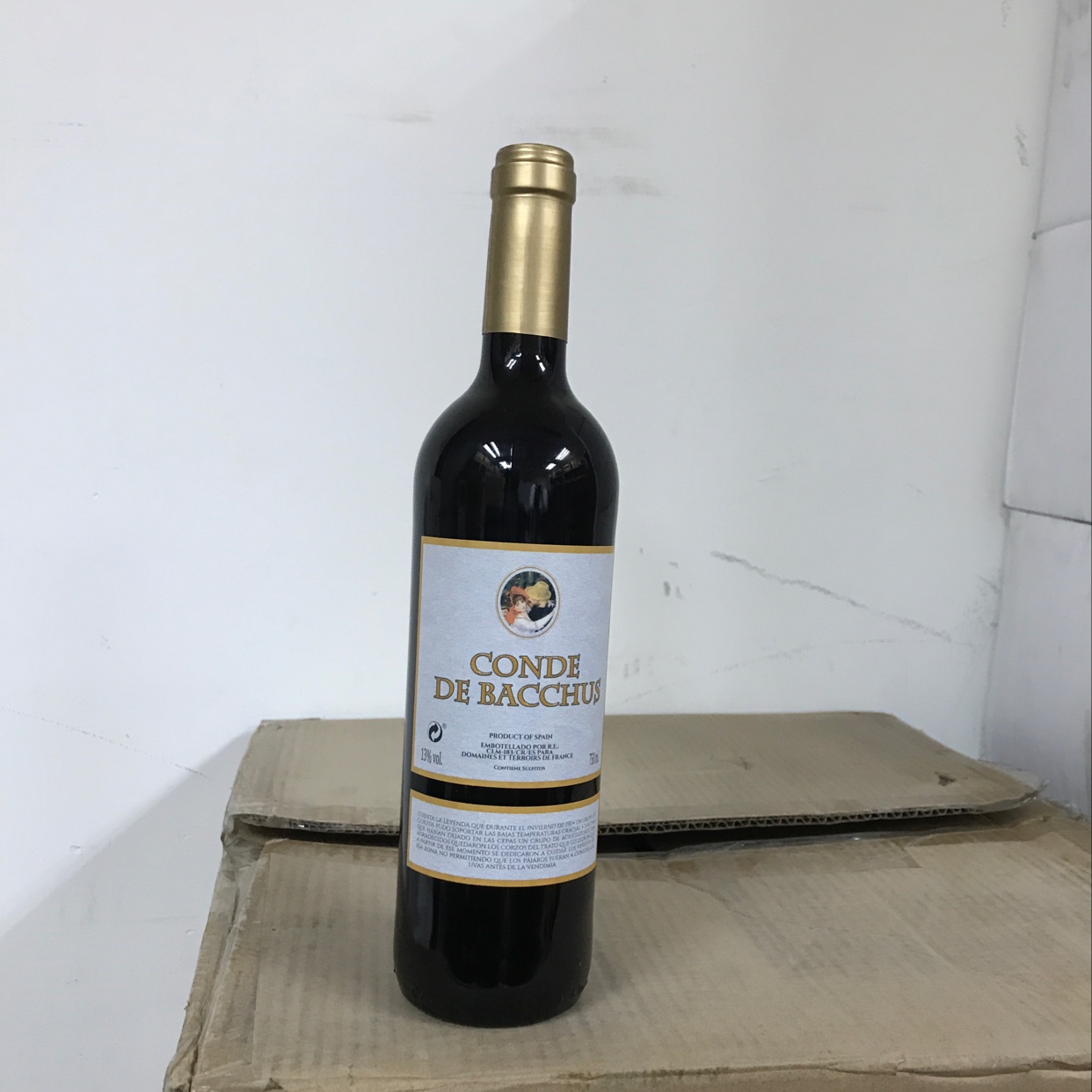 Earmette Bacchus Dry Red Wine
