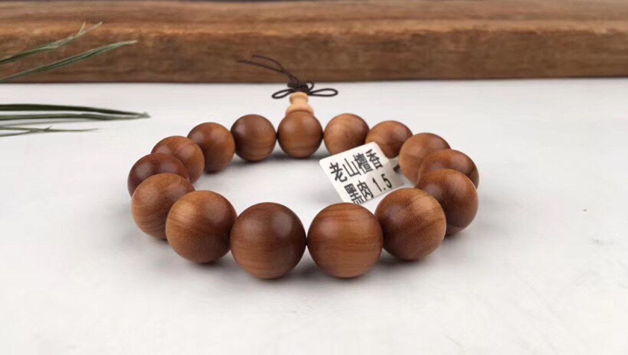 "Wu Mei" : (Premium) Indian Sandalwood Black Meat 1.5 (15 pieces)! Both floating and sinking are in stock! [Bowing] Solemnly promise: No adulteration, no coloring, no high selling price, tenfold compensation for any fake! Specification image