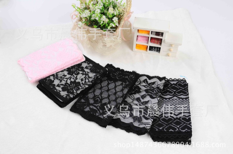Summer special fashion with ladies short lace black gloves half finger exposed fingers thumbnail