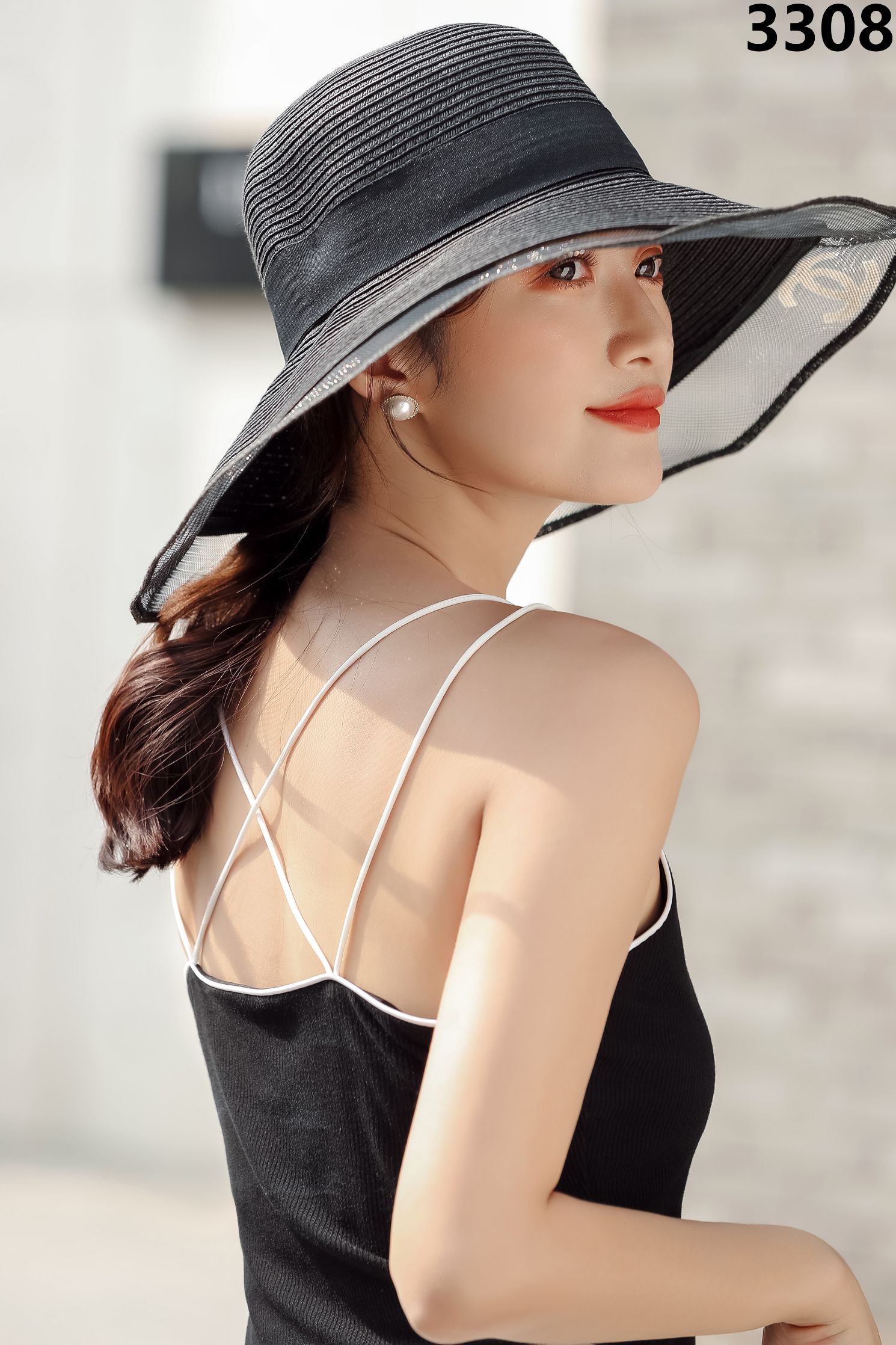 Suspenders Bottom Silk Suspenders Vest Female Pure Summer Outside Wear Inside A Round Neck Top 2020 New Silk Sleeveless details Picture