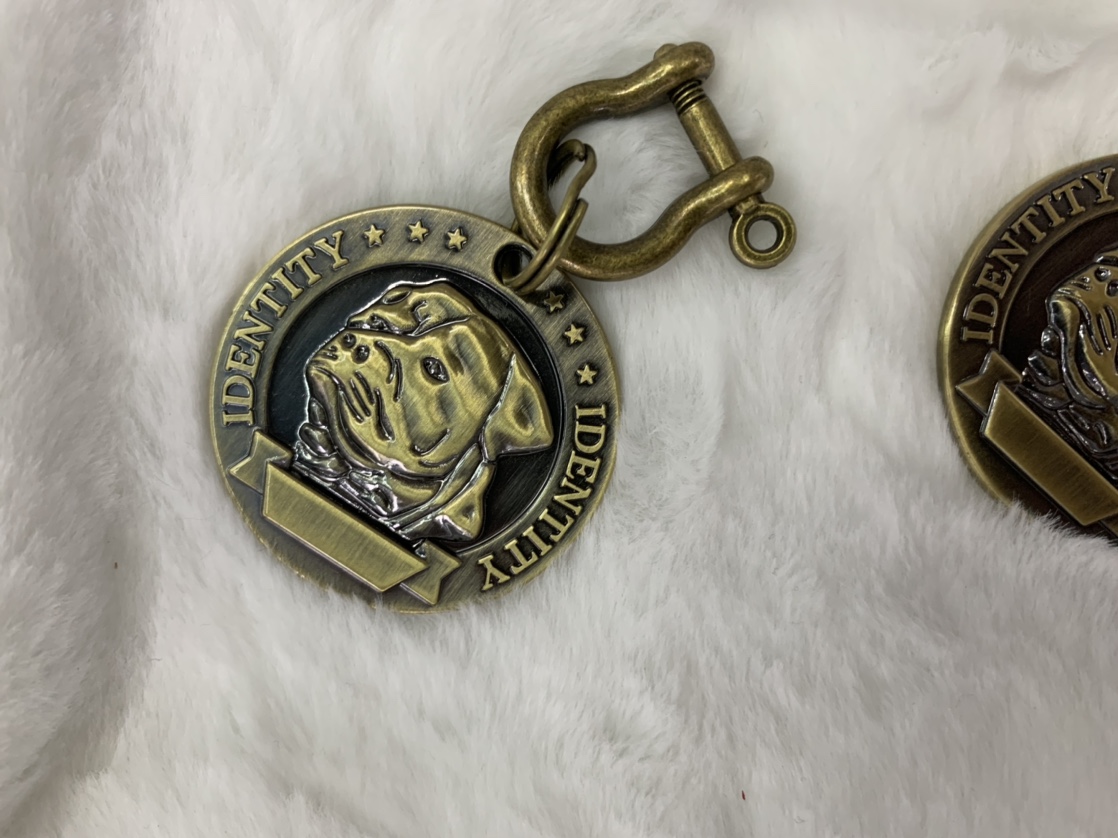 Pet supplies Pet dog badge Pet cameo dog badge Rowena thumbnail