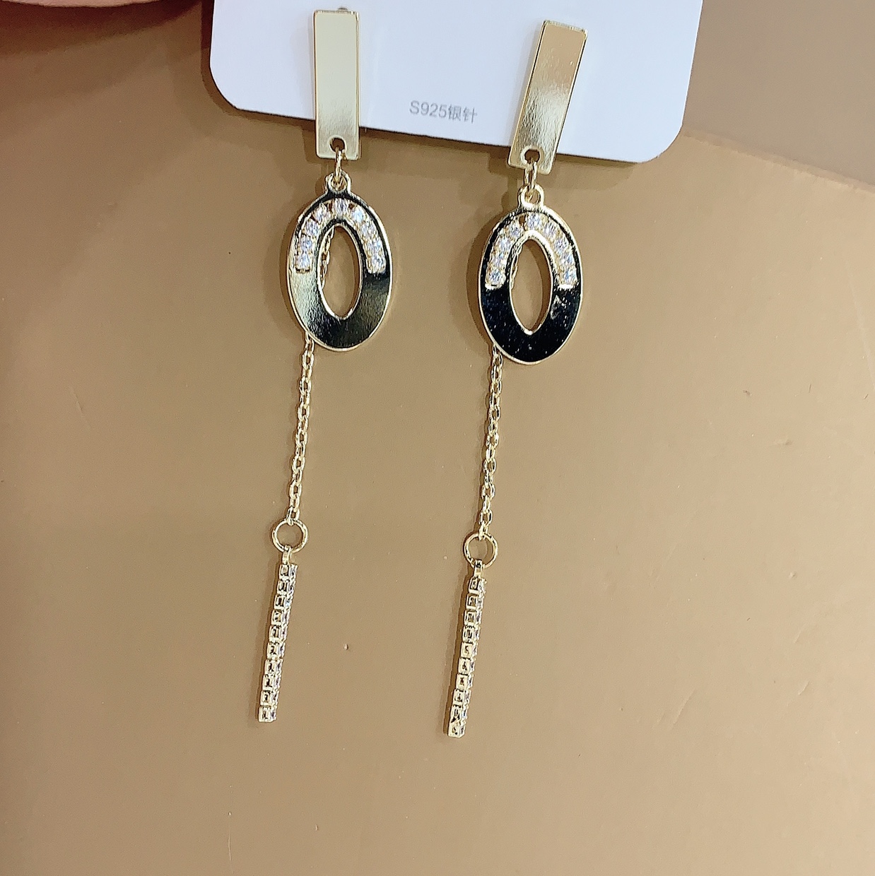 2020 New stylish, versatile and slender Girls' 925 silver needle Zircon gold-plated earrings