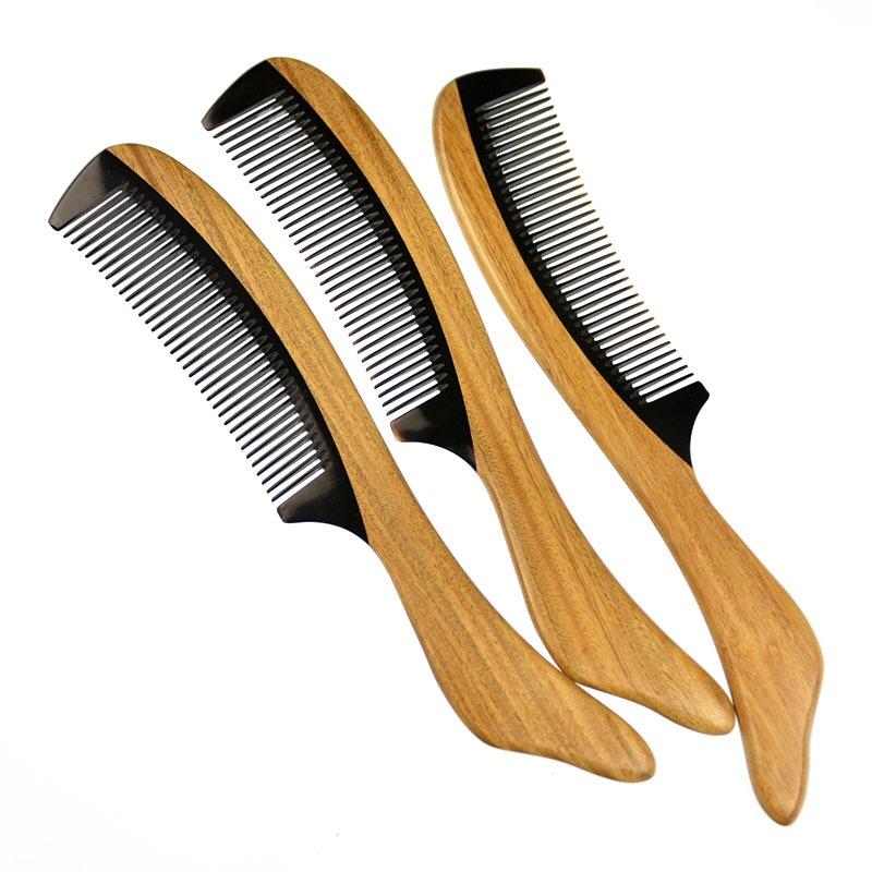 Factory direct sales of natural green sandalwood and ox horn combs with fine teeth and handles, super great hand feel 2-5 undefined