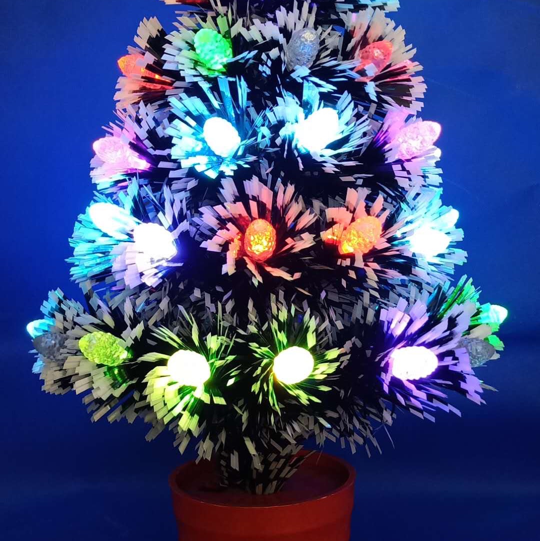 40 cm Christmas tree thumbnail