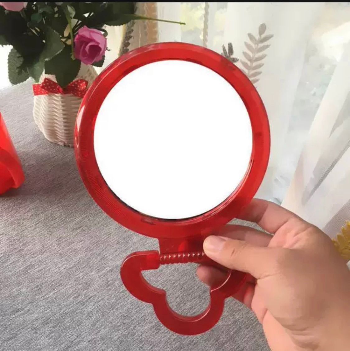 Web celebrity desktop simple modern old-fashioned mirror round plastic hanging mirror round make-up mirror medium size thumbnail