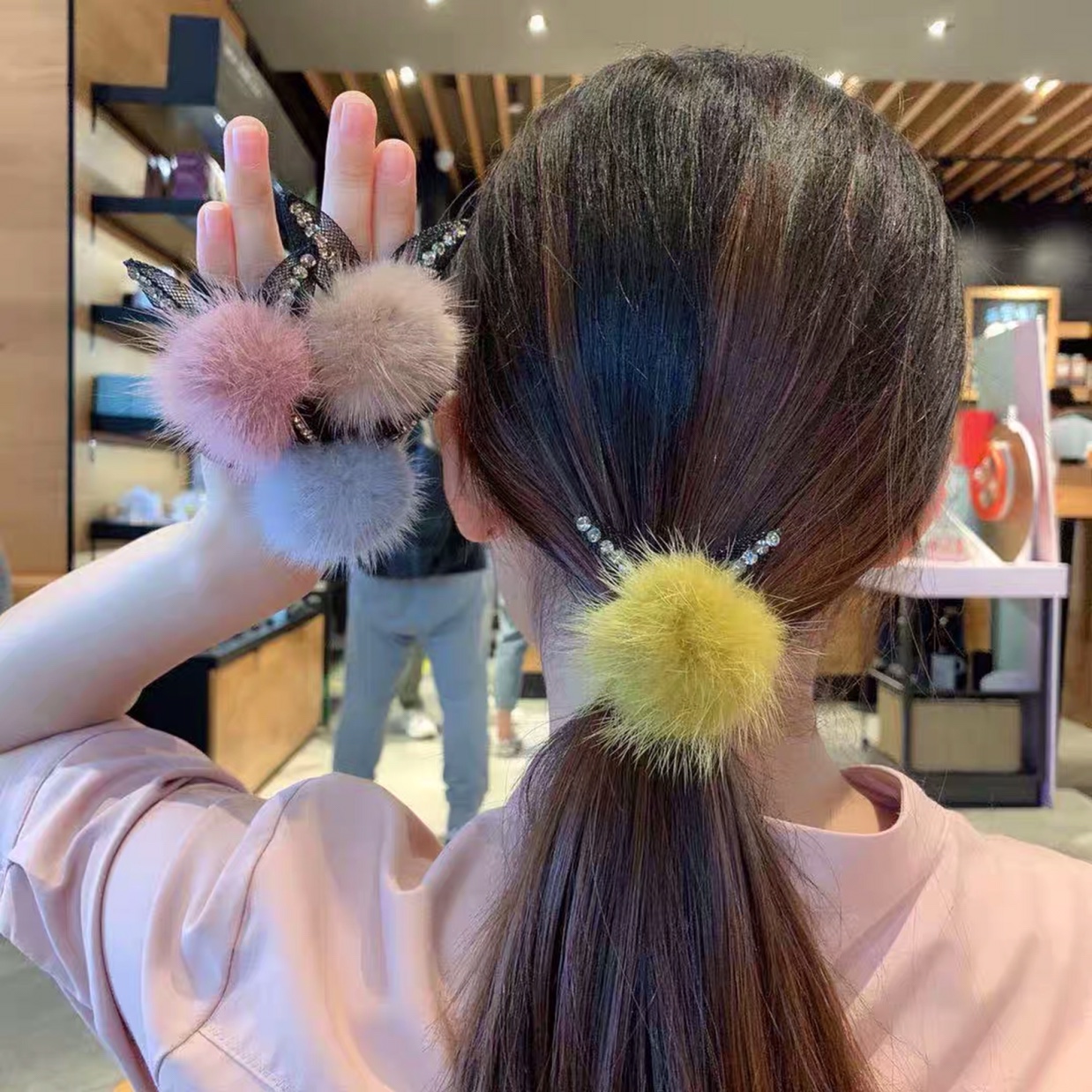 Hair bands 4 thumbnail