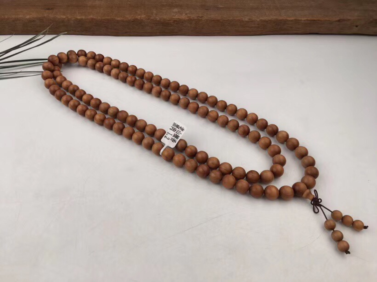 "Wu Mei" Premium 108-piece Indian sandalwood bracelet and necklace details Picture
