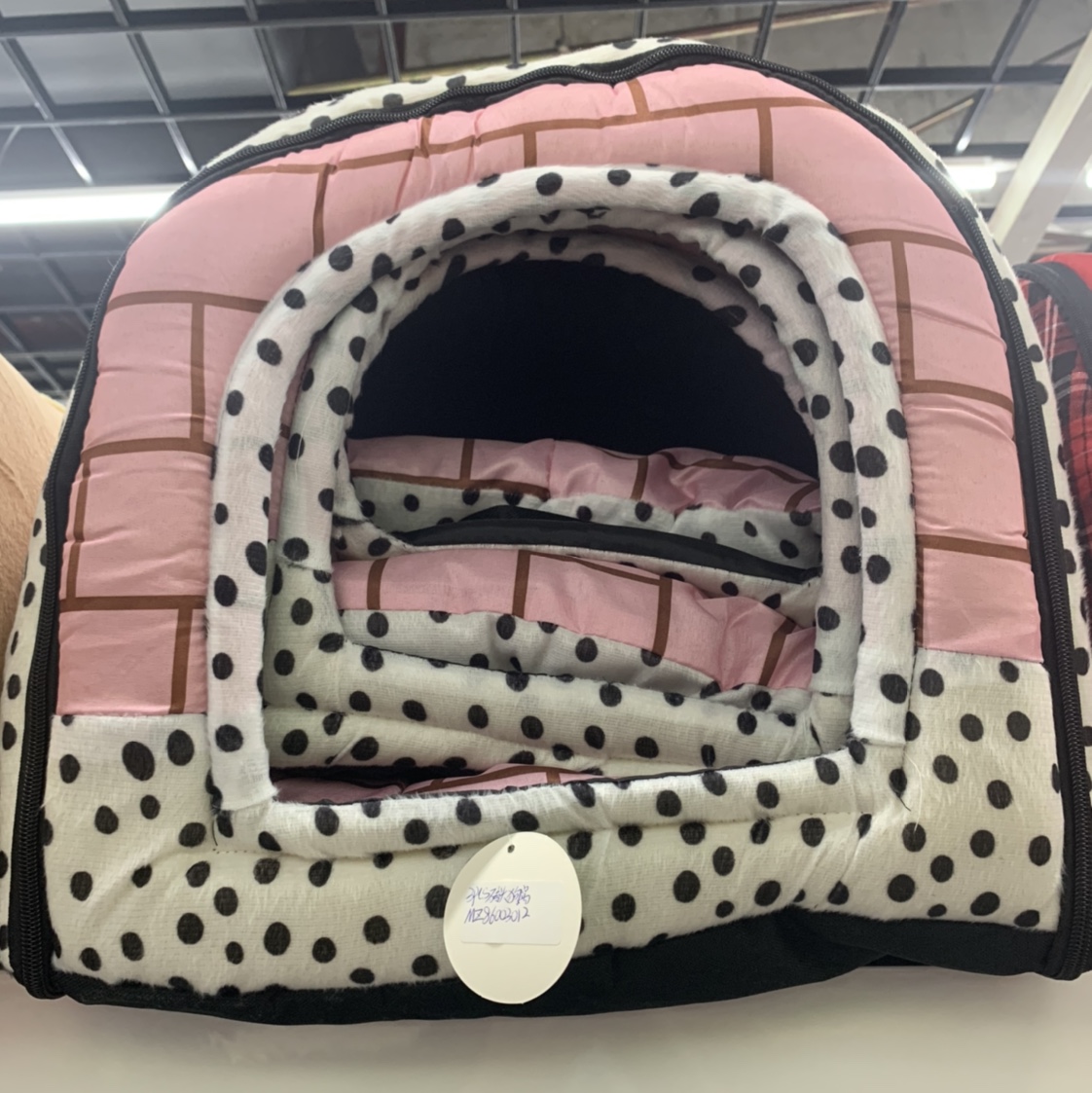 Pink checkered spot pet bed