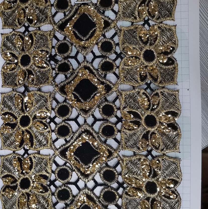 Manufacturers Are Selling All Kinds Of Lace Classic Style French Single Gold Gothic Royal Hollow Vintage Flowers Lace Embroidery Patch Patch Diy Clothing Accessories Wedding Dress