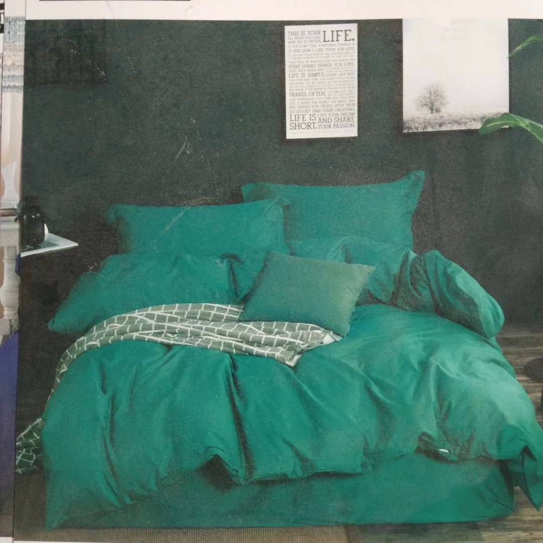 Four-piece bedding sets in solid colors with a brushed finish are popular products in street stalls, supermarkets and foreign trade Specification image