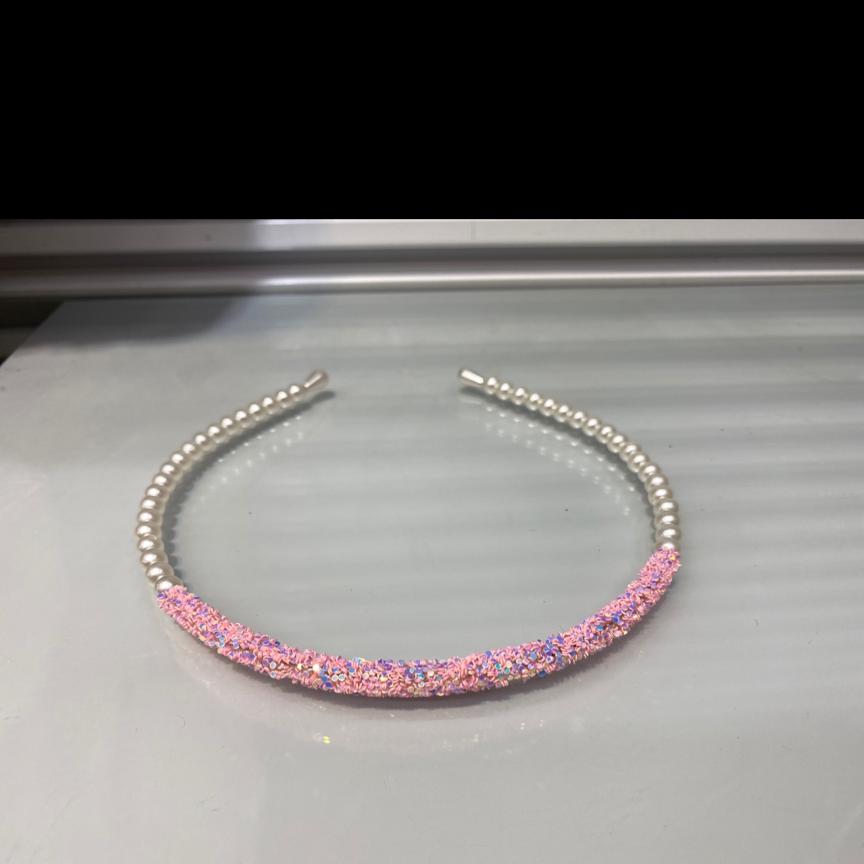 Glitter pearl thumbnail