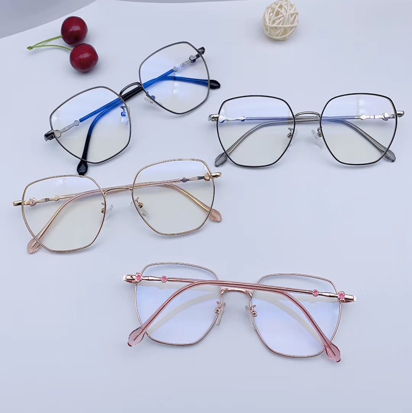 Large-framed glasses with a school-like style, individual and exquisite appearance, and flat, jingq temples