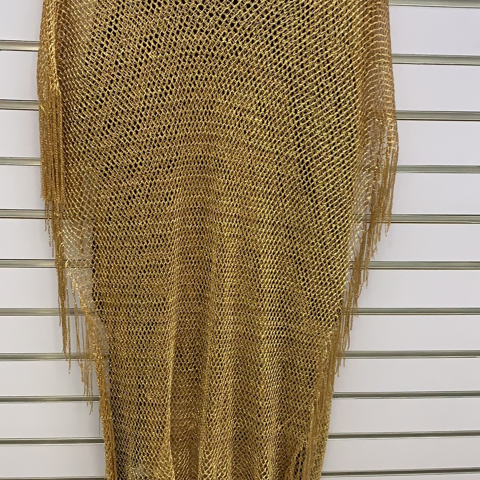 Pearl and shiny silk shawl details Picture