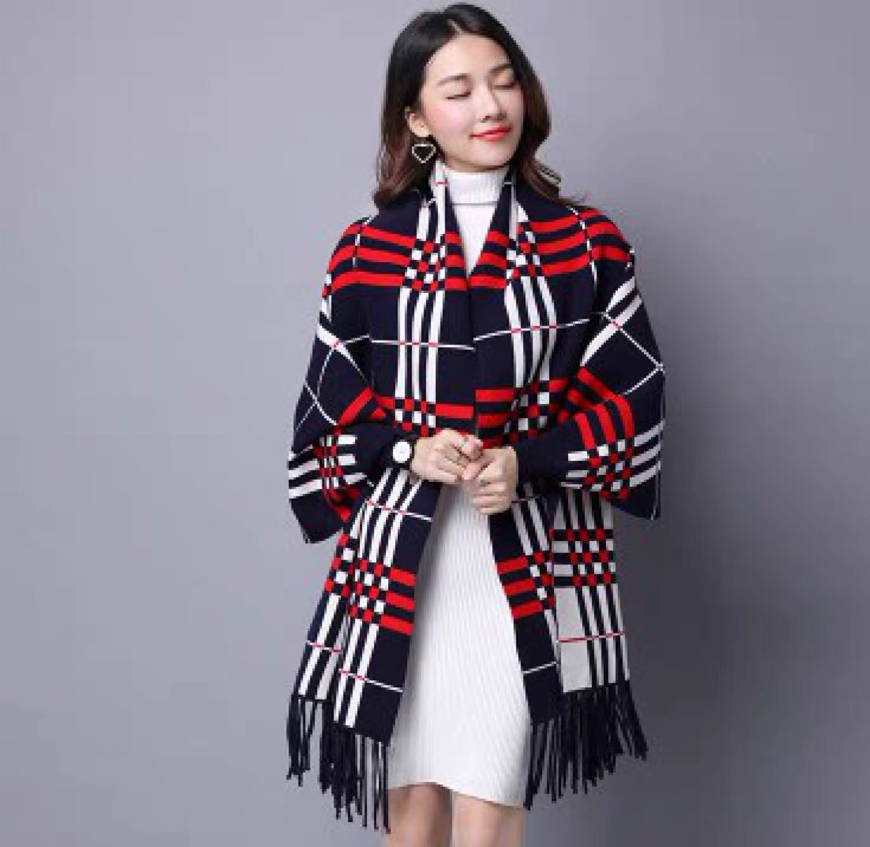 Manufacturers Direct Sales Autumn And Winter Europe And The United States Fashion Trend Small Stripes Hanging Beard Shawls For Women