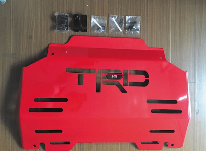 2015 HILUX REVO	 SKD PLTE RED  下护板（REV111A）