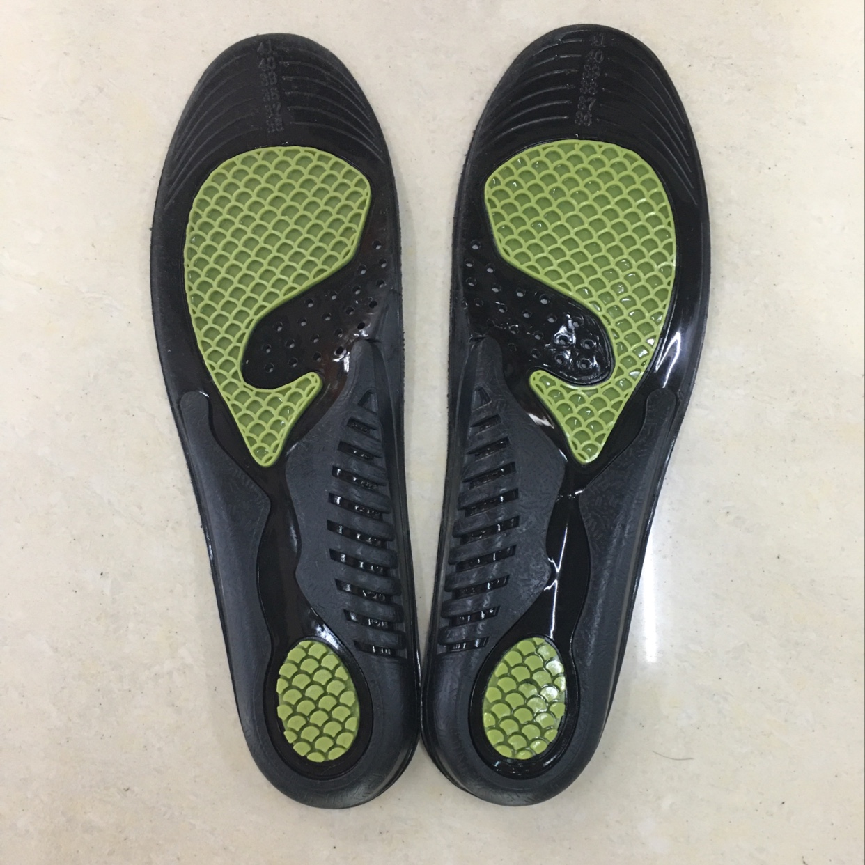 Two-color silicone insole thumbnail