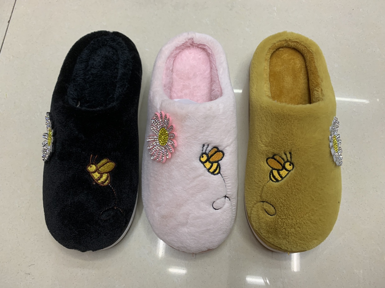Daisy Bee home cotton slippers Item Picture
